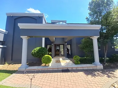 4 Bedroom House For Sale in Randburg - img