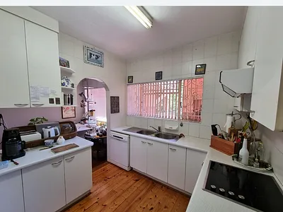 3 Bedroom Apartment For Sale in Pietermaritzburg - 8yap.webp