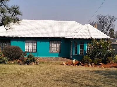 3 Bedroom House For Sale in Roodepoort - img