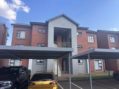 2 Bedroom Apartment For Sale in Centurion - img