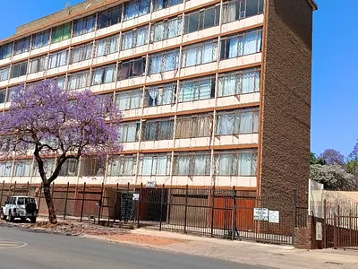 2 Bedroom Apartment For Sale in Pretoria - vWux.webp