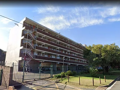 2 Bedroom Apartment For Sale in Roodepoort - zYsM.webp