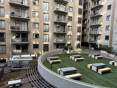 2 Bedroom Apartment For Sale in Pretoria - 4DX3.webp