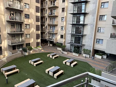 2 Bedroom Apartment For Sale in Pretoria - 44CY.webp