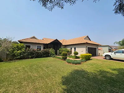 3 Bedroom House For Sale in Hartbeespoort - img