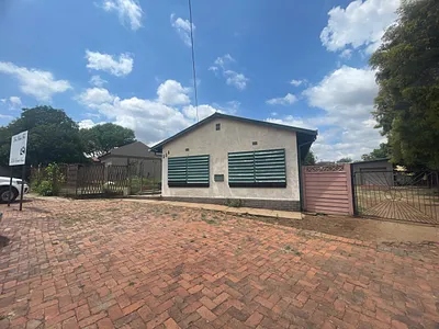 3 Bedroom House For Sale in Centurion - M2VQ.webp
