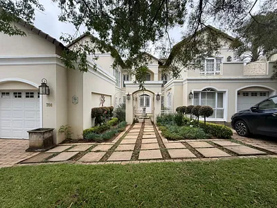 4 Bedroom House For Sale in Randburg - ZwoH.webp