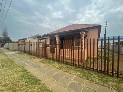 3 Bedroom House For Sale in Krugersdorp - CTsP.webp