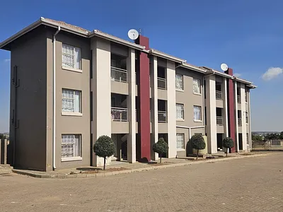 Apartment For Sale in Witbank - BjSN.webp