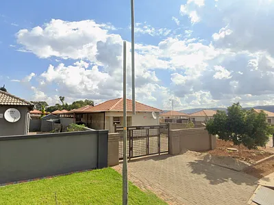 1 Bedroom House For Sale in Pretoria - B7Zq.webp
