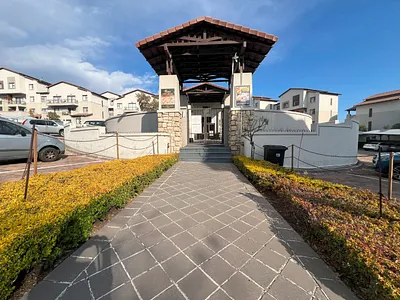1 Bedroom Townhouse To Rent in Sandton - img