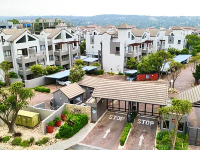 1 Bedroom Townhouse For Sale in Sandton - img