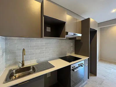 0.5 Bedroom Apartment For Sale in Sandton - img