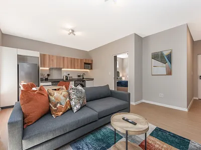 1 Bedroom Apartment To Rent in Sandton - img