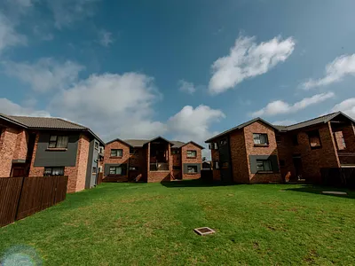 2 Bedroom Apartment To Rent in Boksburg - img