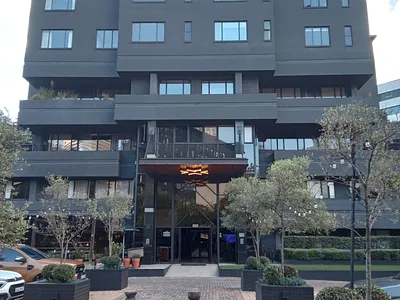 1 Bedroom Apartment To Rent in Sandton - img