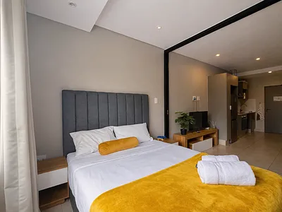 1 Bedroom Apartment To Rent in Sandton - XXFm.webp
