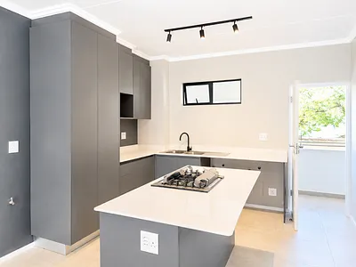 2 Bedroom Apartment To Rent in Sandton - qwnI.webp