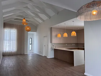 4 Bedroom House For Sale in Blouberg - xGFx.webp
