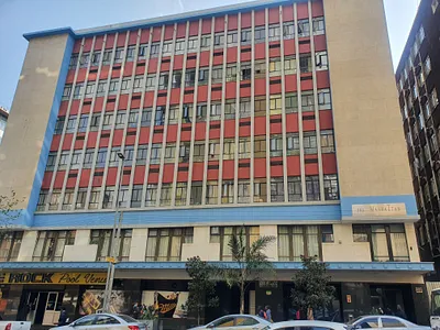 0.5 Bedroom Apartment For Sale in Johannesburg - img