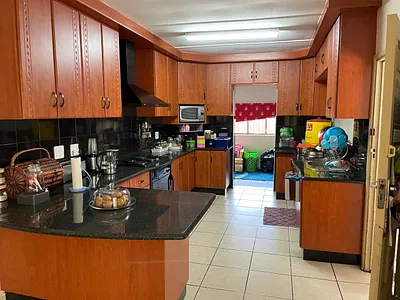3 Bedroom House For Sale in Stanger - img
