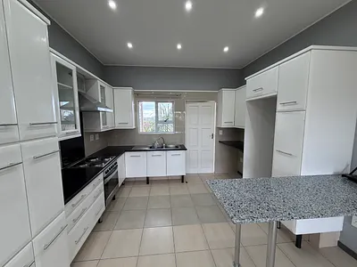 2 Bedroom Apartment To Rent in Ballito - img