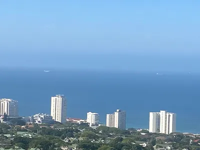3 Bedroom Apartment For Sale in Umhlanga - oMDn.webp