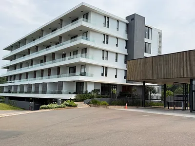 2 Bedroom Apartment For Sale in Umhlanga - aieL.webp