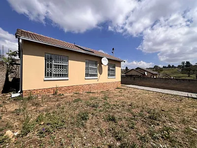 3 Bedroom House For Sale in Randburg - img