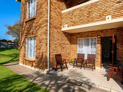2 Bedroom Apartment For Sale in Roodepoort - N6XS.webp