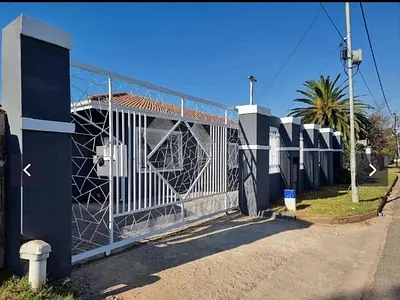 4 Bedroom House For Sale in Roodepoort - HwgB.webp
