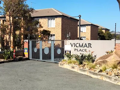 2 Bedroom Apartment For Sale in Randburg - 94Dl.webp