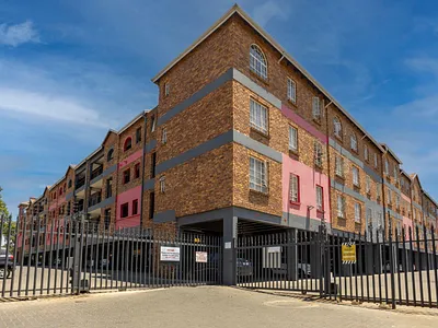 1 Bedroom Apartment For Sale in Boksburg - 5tuS.webp