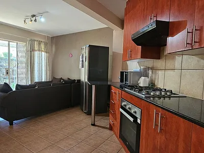 2 Bedroom Apartment For Sale in Roodepoort - nrwp.webp