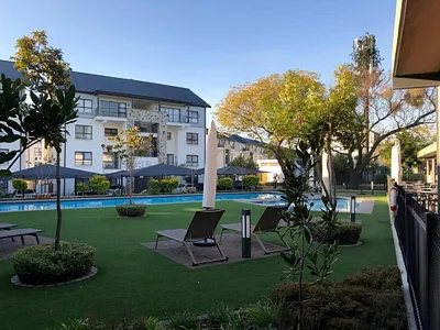 1 Bedroom Apartment To Rent in Crowthorne AH, Midrand - wm0f.webp
