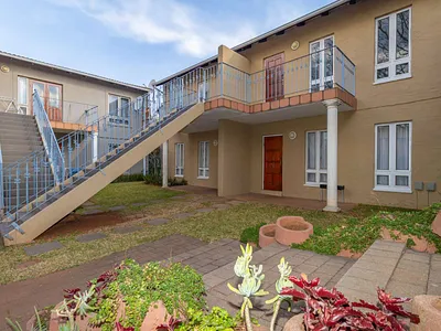 1 Bedroom Apartment For Sale in Montgomery Park, Johannesburg - JGWj.webp