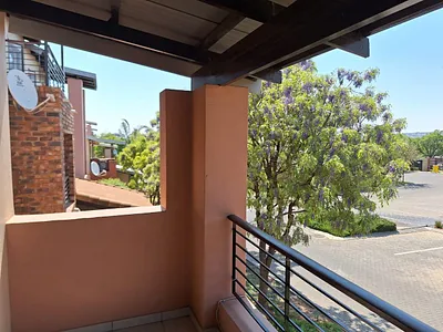 2 Bedroom Townhouse For Sale in Midrand - Oca1.webp