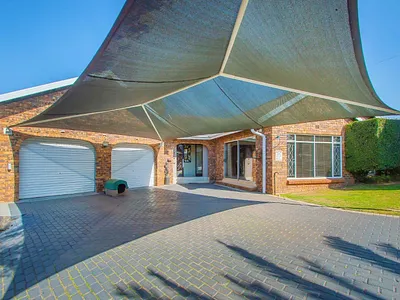 3 Bedroom House For Sale in Krugersdorp - h5VY.webp