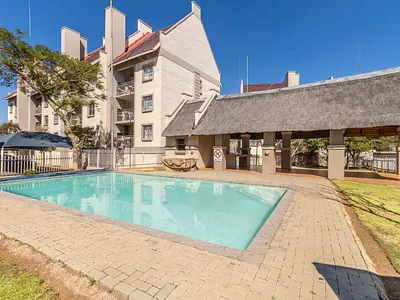 2 Bedroom Apartment For Sale in Randburg - XE5t.webp