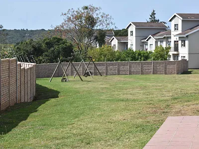 2 Bedroom Apartment For Sale in East London - FeW4.webp