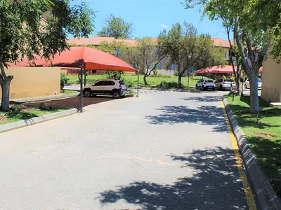 2 Bedroom Apartment For Sale in North Riding AH, Randburg - LWPn.webp