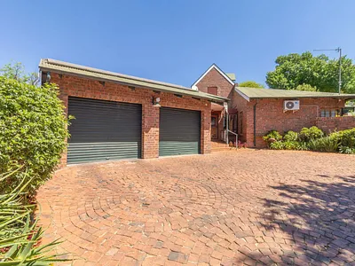 3 Bedroom House To Rent in Randburg - ykzH.webp