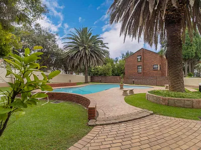 3 Bedroom Apartment For Sale in Sandton - pwlL.webp