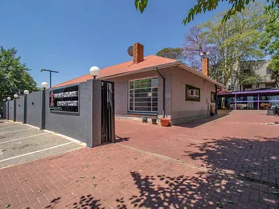 House For Sale in Sandton - JpzJ.webp