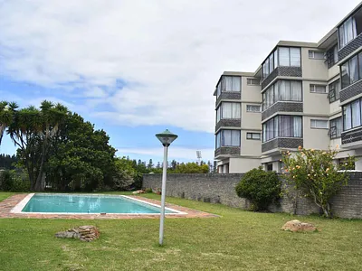 2 Bedroom Apartment For Sale in East London - o2uD.webp