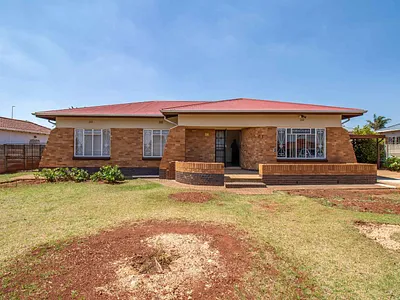 3 Bedroom House To Rent in Roodepoort - img