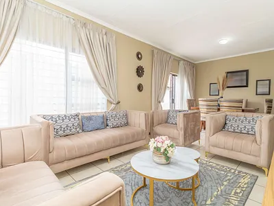 3 Bedroom Townhouse For Sale in Midrand - IpgS.webp