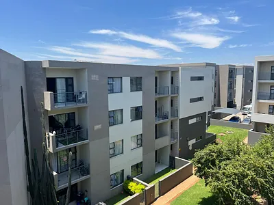 2 Bedroom Apartment To Rent in Randburg - Q5hi.webp