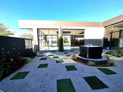 2 Bedroom Apartment For Sale in Randburg - zR9O.webp