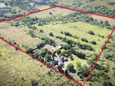 Farm For Sale in Hartbeespoort - aGOh.webp